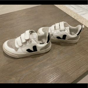 Veja shoes